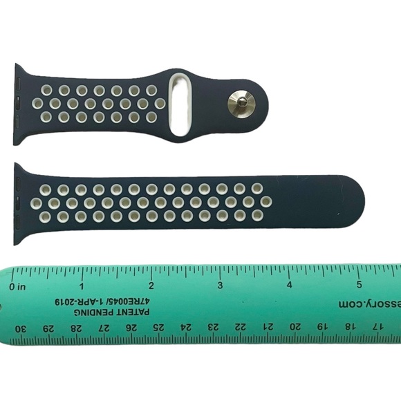 5/$20 NEW Navy Blue White Holes Silicone Sport Band Apple Watch 38/40/41mm M/L - Picture 4 of 8